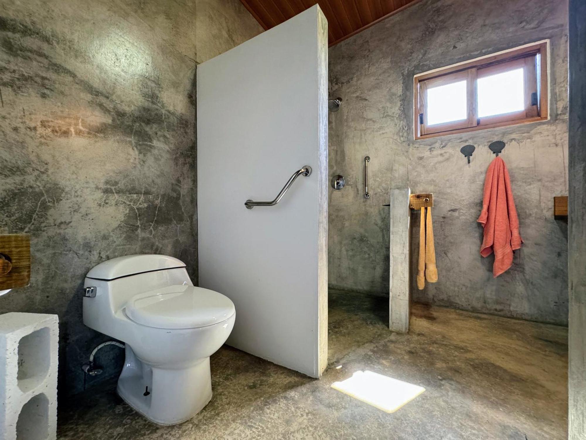 Casa Salvaje Vacation Rentals Bocas Town Bagian luar foto